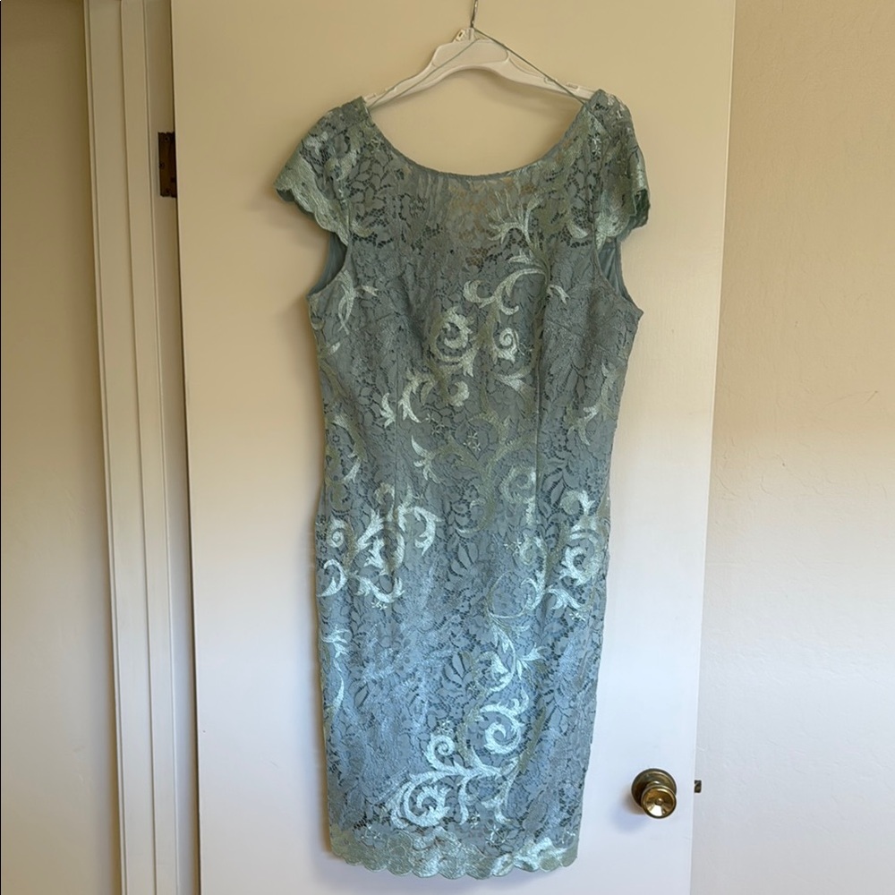 Adrianna Papell turquoise midi lace dress